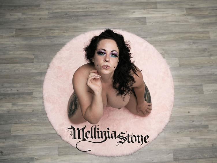 MelliniaStone
